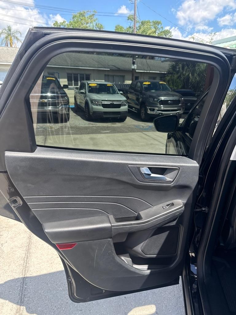 Ford Escape SEL Hybrid FWD 2022
