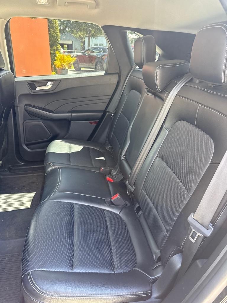 Ford Escape SEL Hybrid FWD 2022