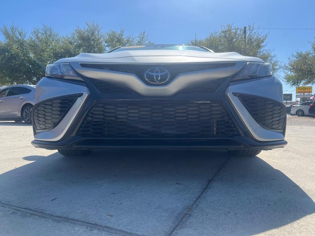 Toyota Camry SE Auto (Natl) 2022