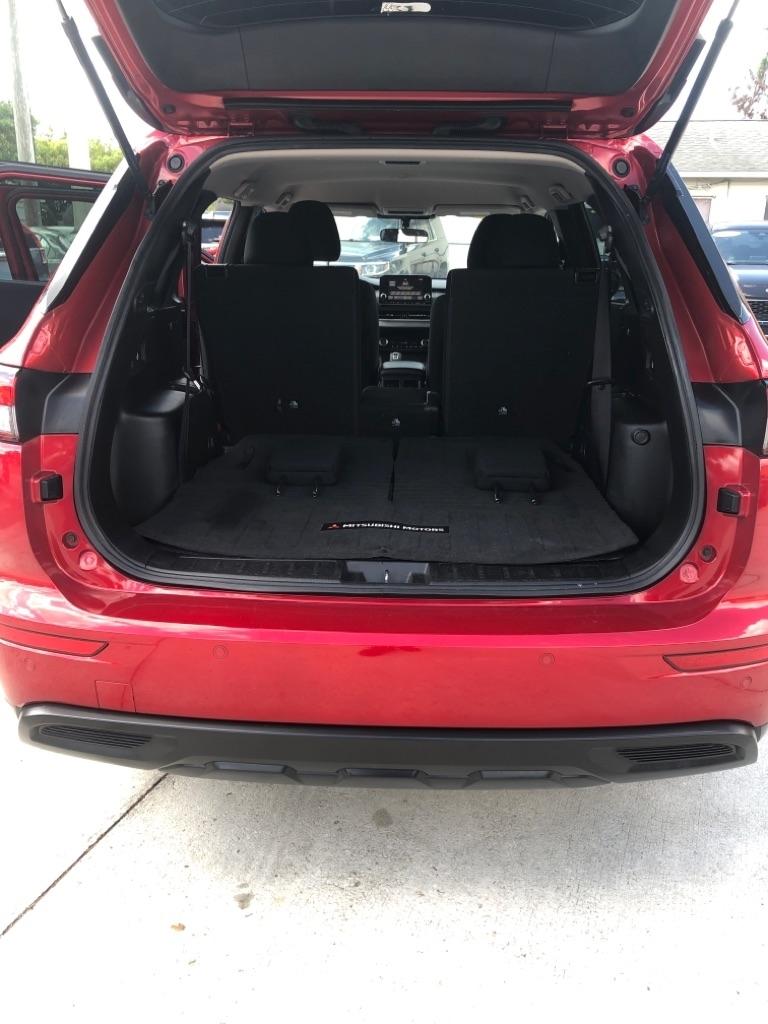 Mitsubishi Outlander ES S-AWC 2022