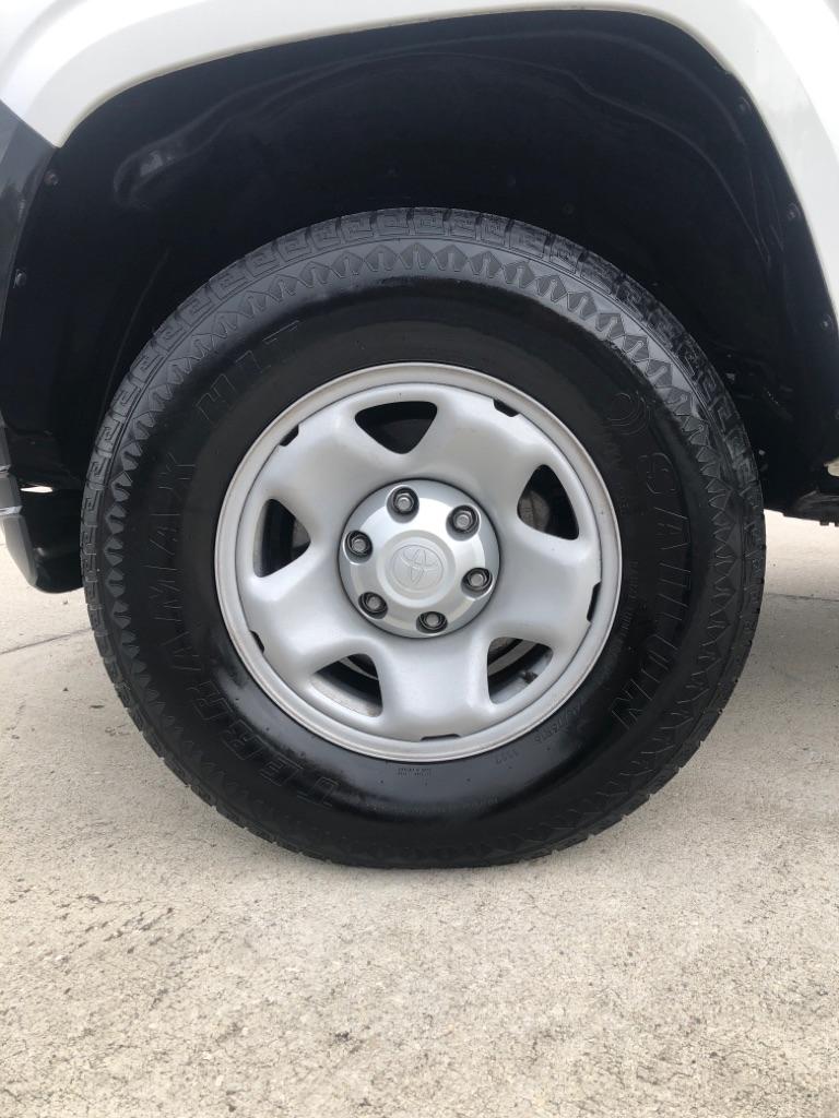 Toyota Tacoma 2WD SR5 Access Cab 6' Bed I4 AT (Natl) 2019