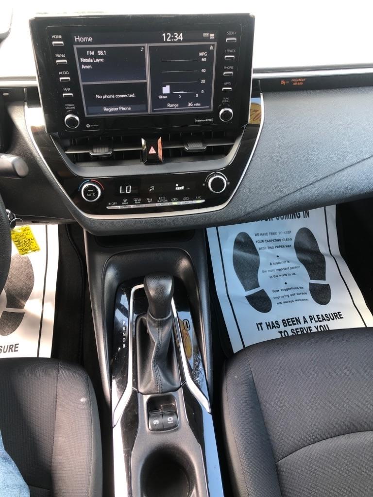 Toyota Corolla LE CVT (Natl) 2021