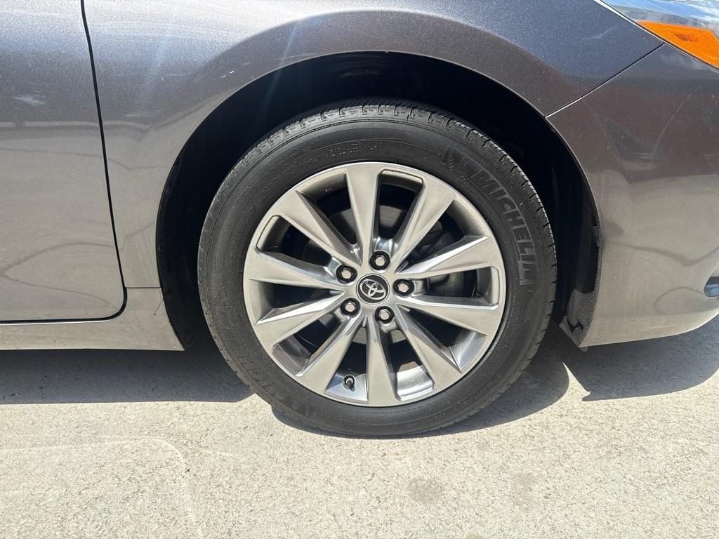 Toyota Camry 4dr Sdn I4 Auto SE w/Special Edition Pkg (Natl) 2016