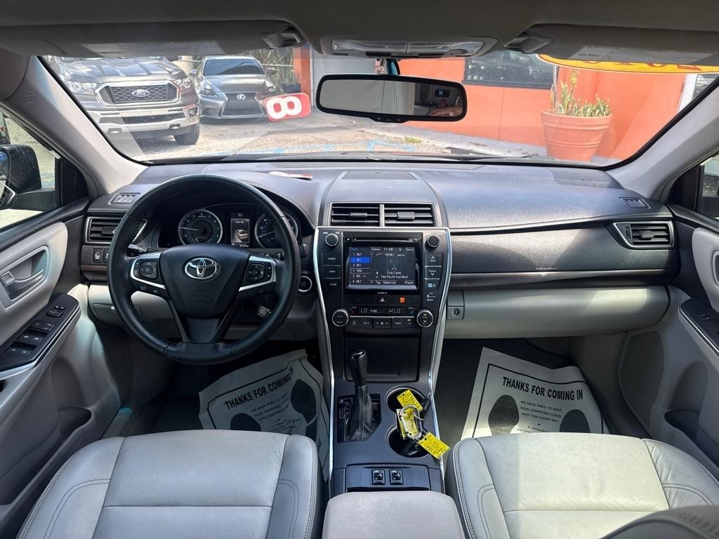 Toyota Camry 4dr Sdn I4 Auto SE w/Special Edition Pkg (Natl) 2016