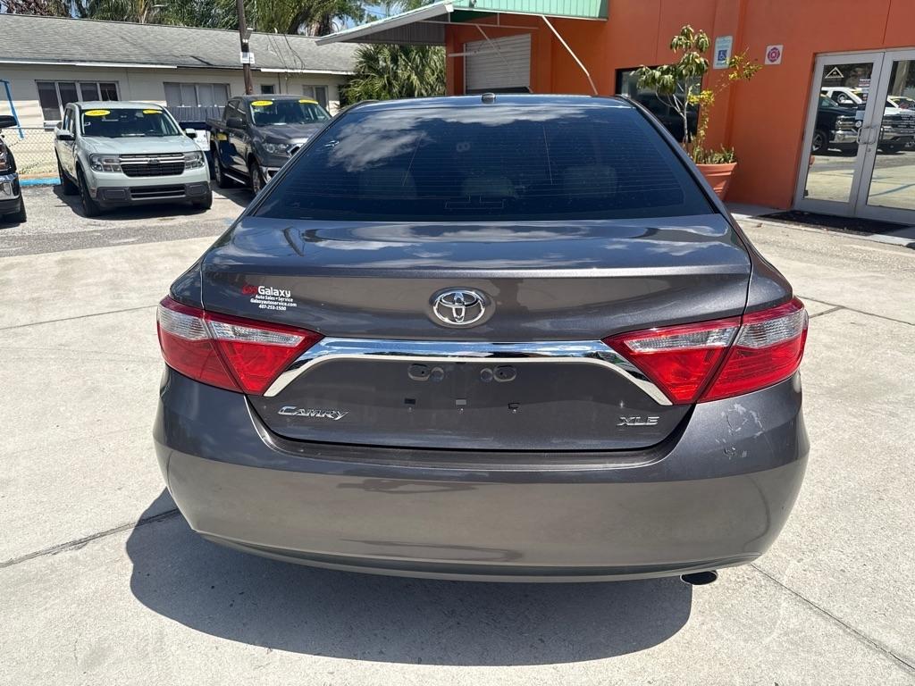 Toyota Camry 4dr Sdn I4 Auto SE w/Special Edition Pkg (Natl) 2016