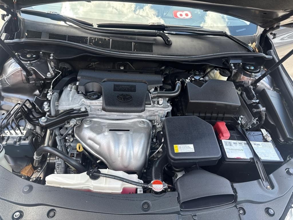 Toyota Camry 4dr Sdn I4 Auto SE w/Special Edition Pkg (Natl) 2016