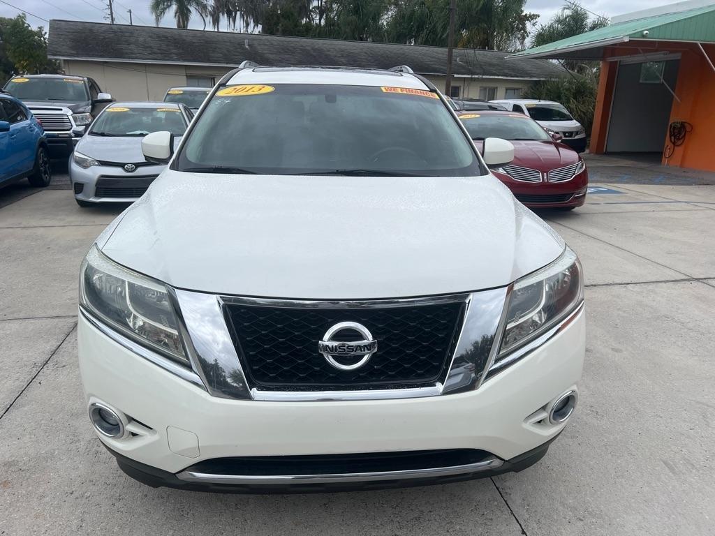 Nissan Pathfinder 2WD 4dr Platinum 2013