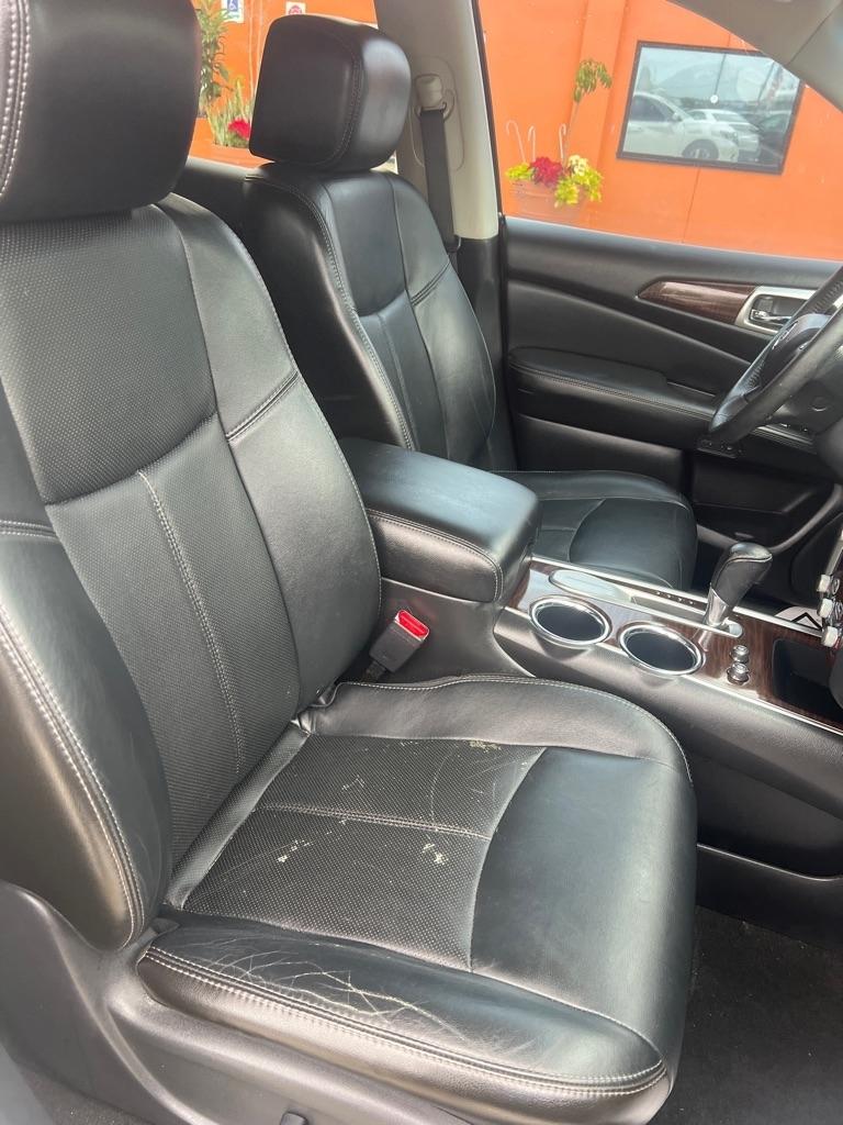 Nissan Pathfinder 2WD 4dr Platinum 2013