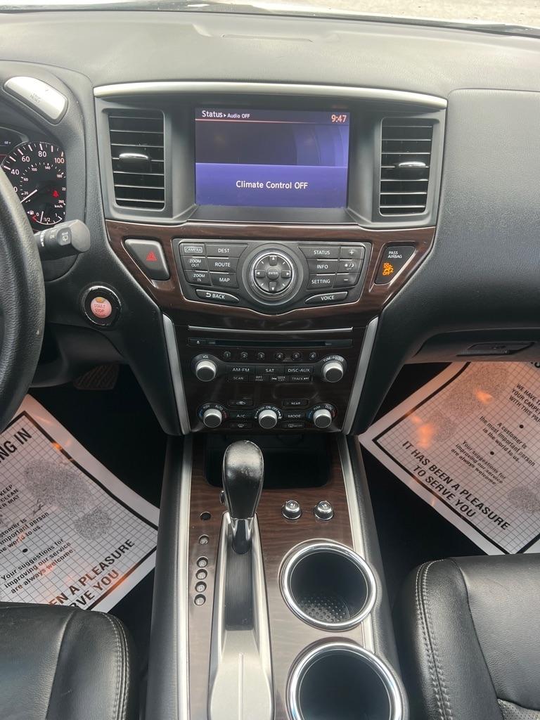 Nissan Pathfinder 2WD 4dr Platinum 2013