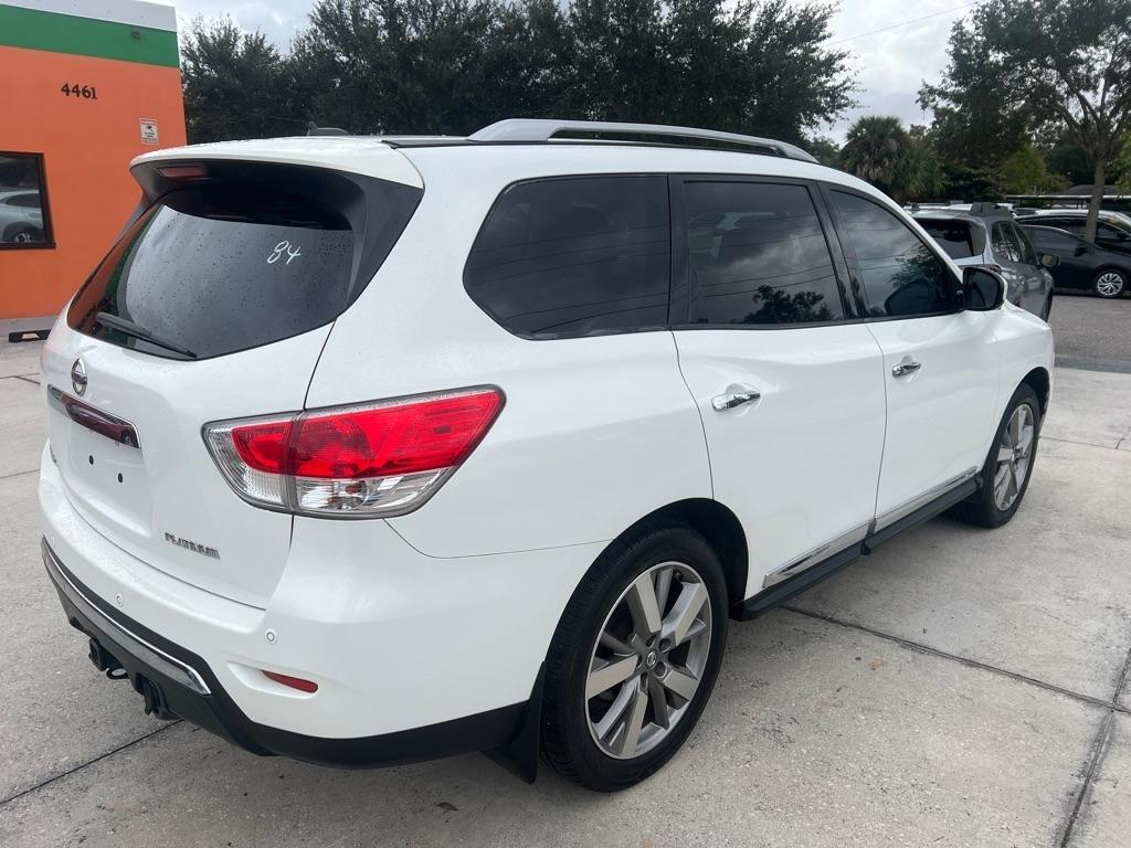 Nissan Pathfinder 2WD 4dr Platinum 2013