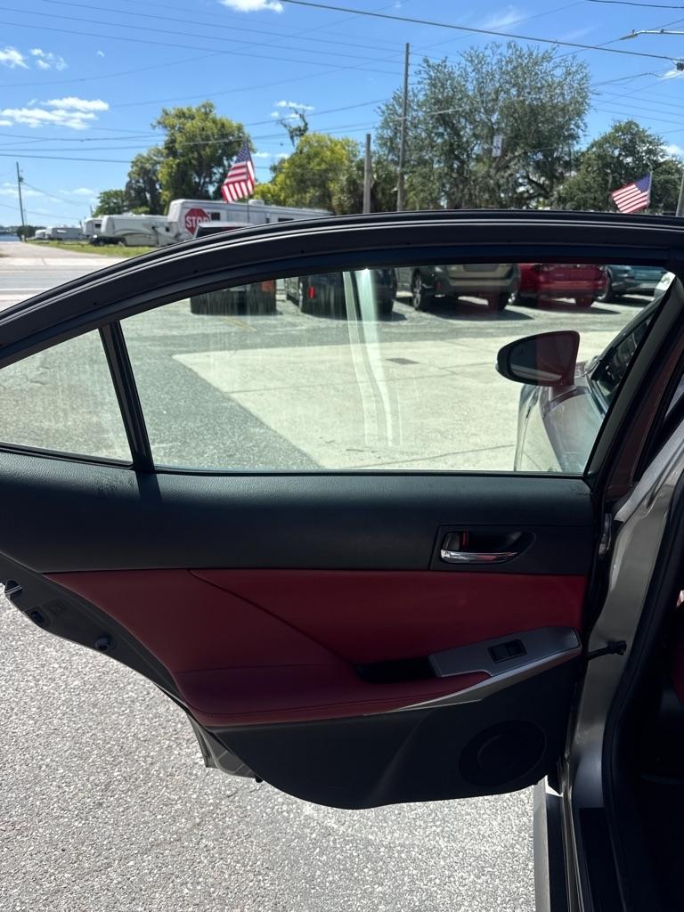 Lexus IS 250 4dr Sport Sdn RWD 2015