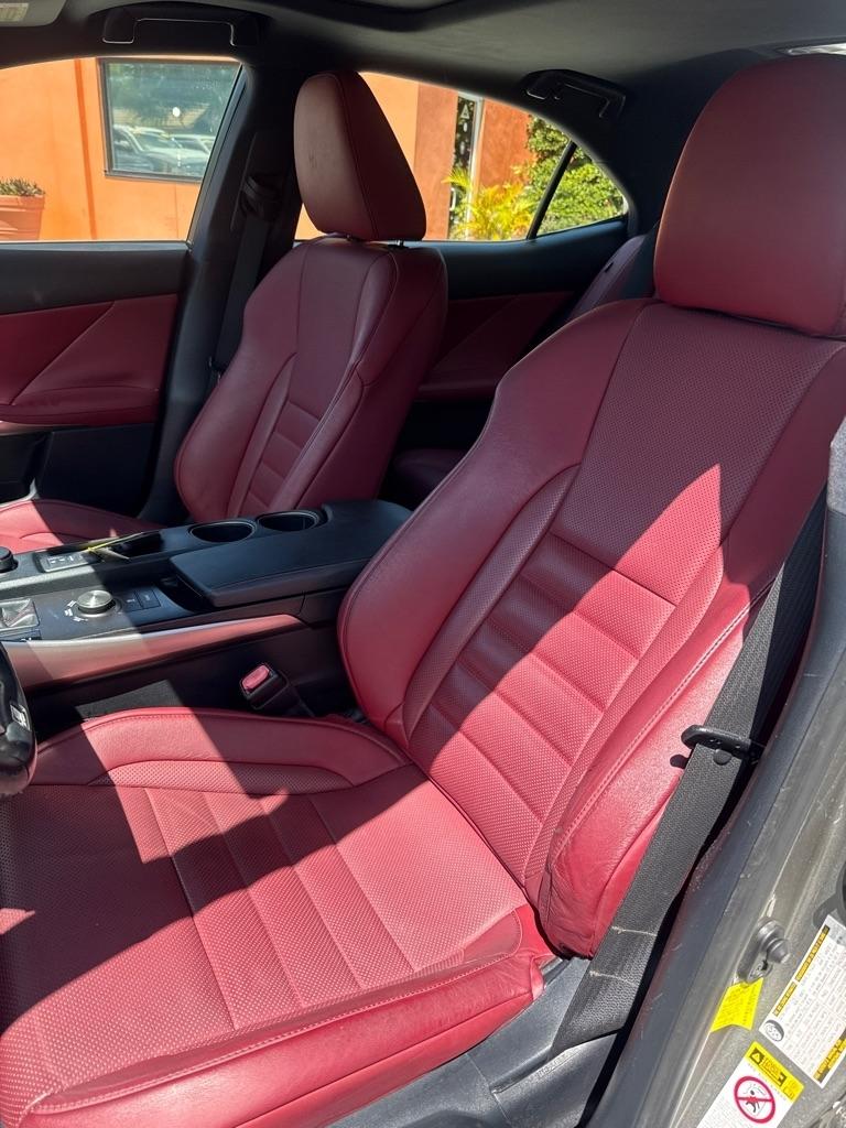 Lexus IS 250 4dr Sport Sdn RWD 2015