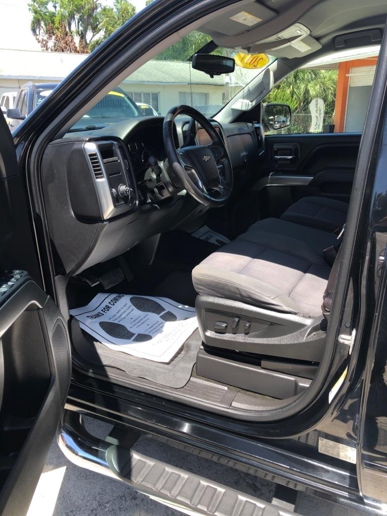 Chevrolet Silverado 1500 2WD Crew Cab 143.5" LT w/1LT 2017