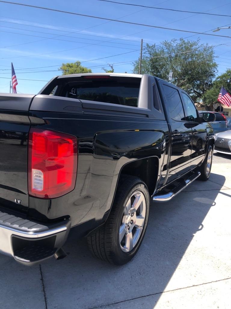 Chevrolet Silverado 1500 2WD Crew Cab 143.5" LT w/1LT 2017