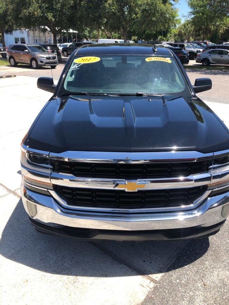 Chevrolet Silverado 1500 2WD Crew Cab 143.5" LT w/1LT 2017