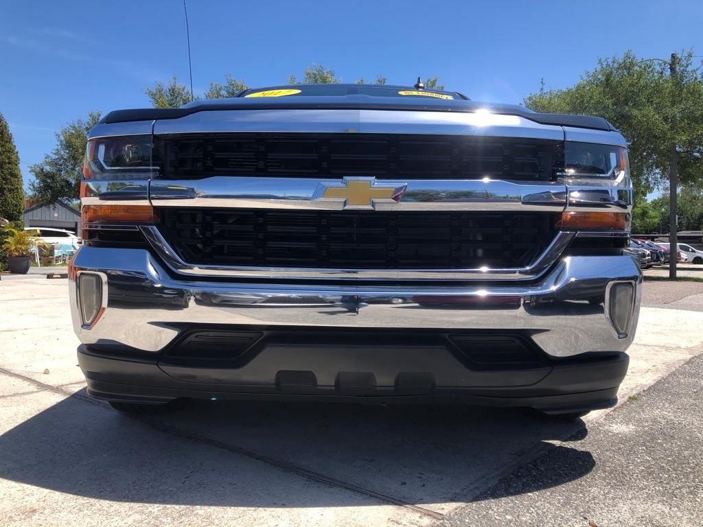 Chevrolet Silverado 1500 2WD Crew Cab 143.5" LT w/1LT 2017