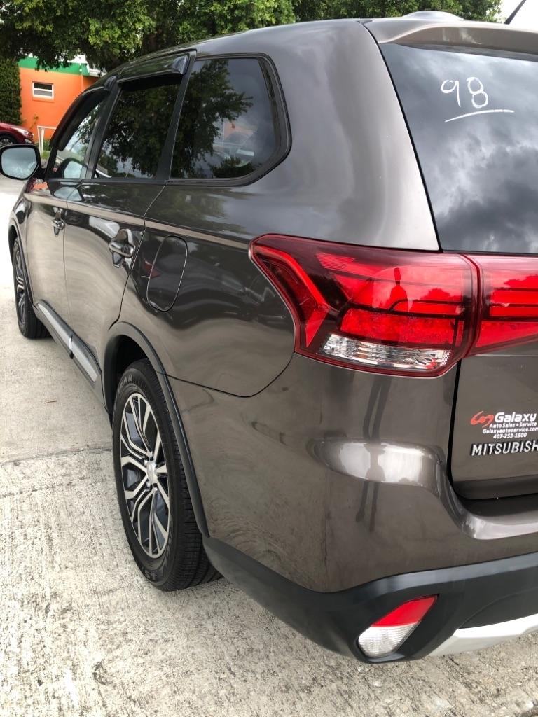 Mitsubishi Outlander 2WD 4dr SEL 2016