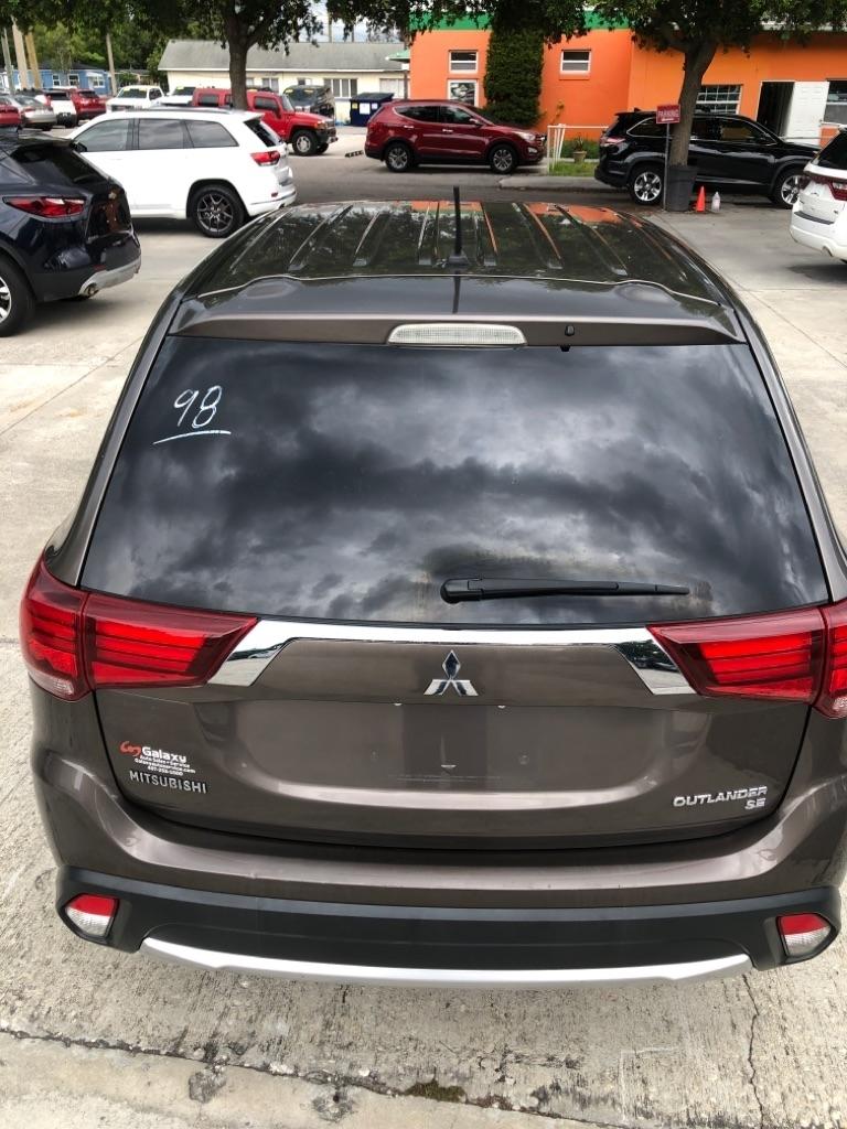 Mitsubishi Outlander 2WD 4dr SEL 2016