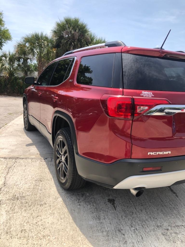 GMC Acadia FWD 4dr SLT w/SLT-1 2019