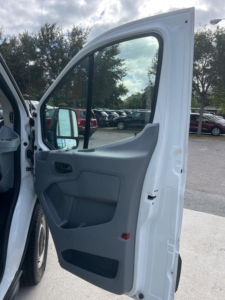 Ford Transit Van T-250 130" Low Rf 9000 GVWR Sliding RH Dr 2018