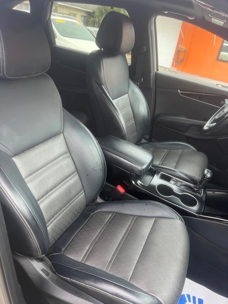 Kia Sorento FWD 4dr 3.3L SXL 2016