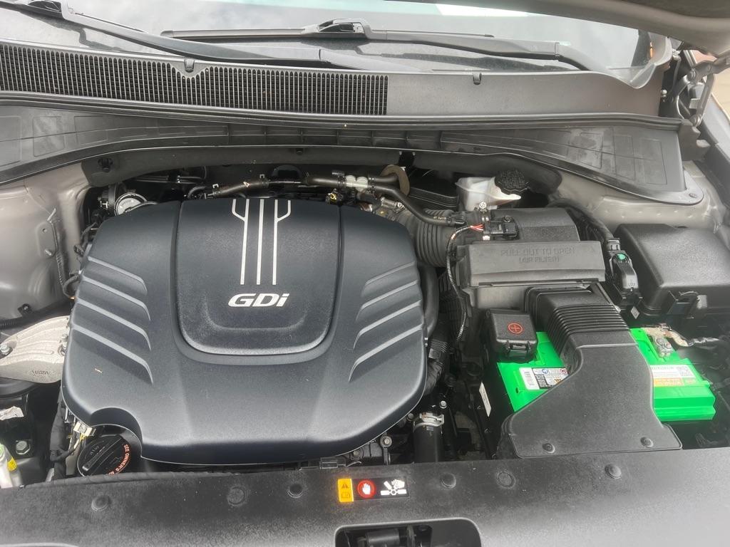 Kia Sorento FWD 4dr 3.3L SXL 2016