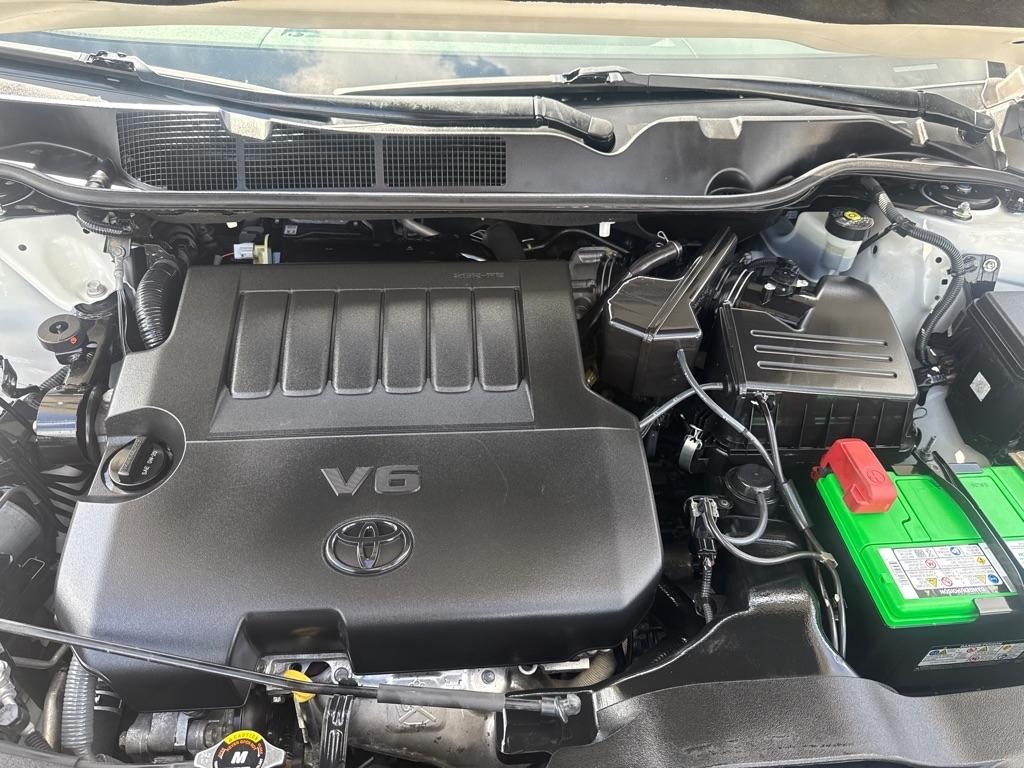 Toyota Venza 4dr Wgn V6 FWD XLE (Natl) 2015