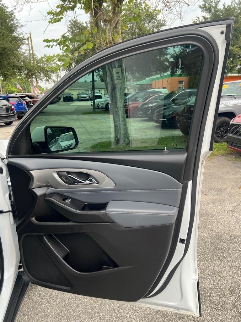 Chevrolet Traverse FWD 4dr LT Cloth w/1LT 2019