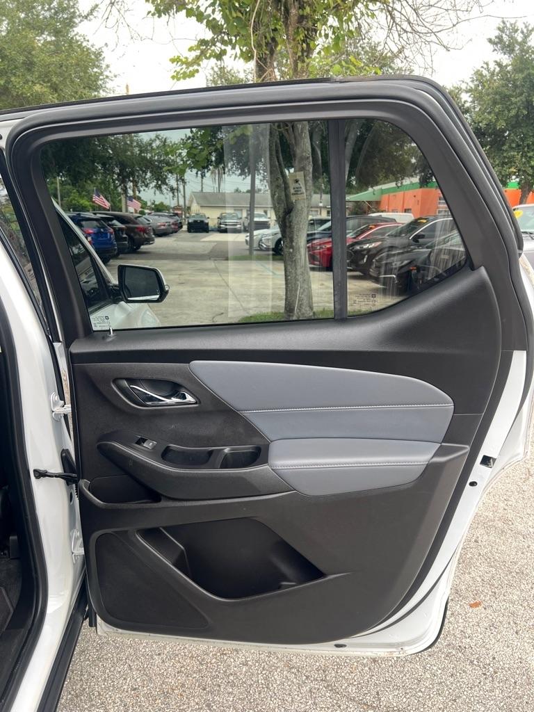 Chevrolet Traverse FWD 4dr LT Cloth w/1LT 2019