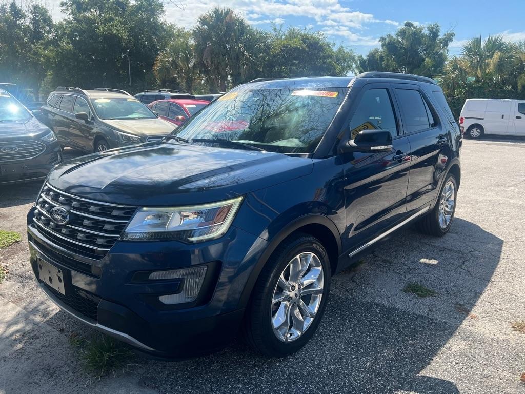 Ford Explorer XLT FWD 2017