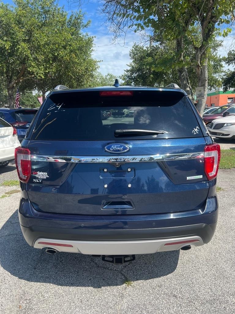 Ford Explorer XLT FWD 2017