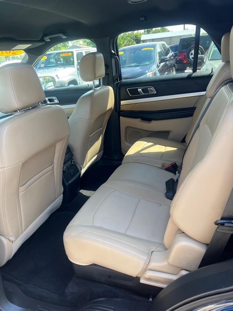 Ford Explorer XLT FWD 2017