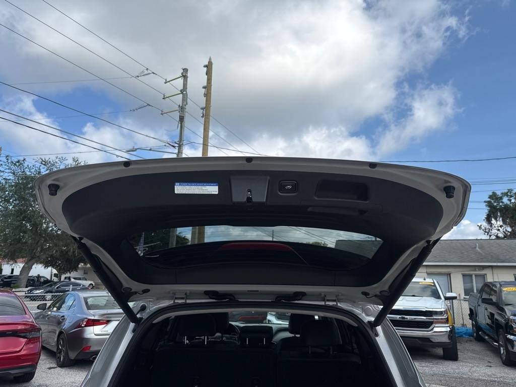 Hyundai Santa Fe SEL FWD 2021