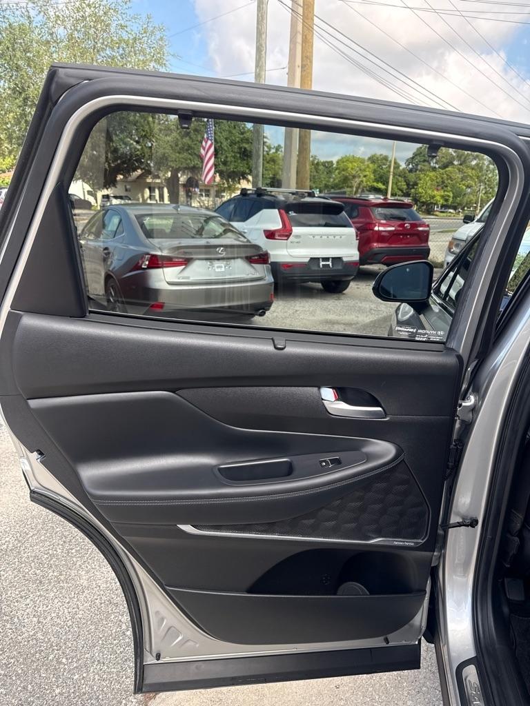 Hyundai Santa Fe SEL FWD 2021