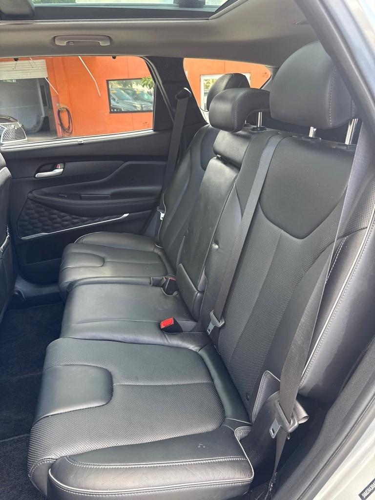 Hyundai Santa Fe SEL FWD 2021
