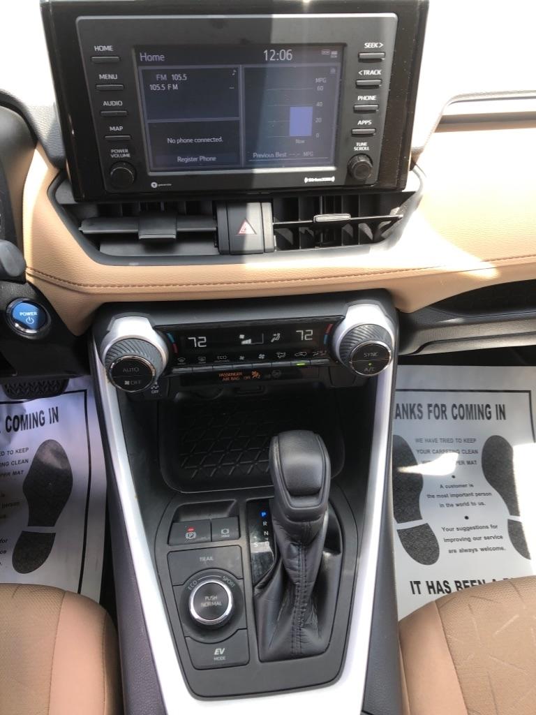 Toyota RAV4 Hybrid XLE AWD (Natl) 2021
