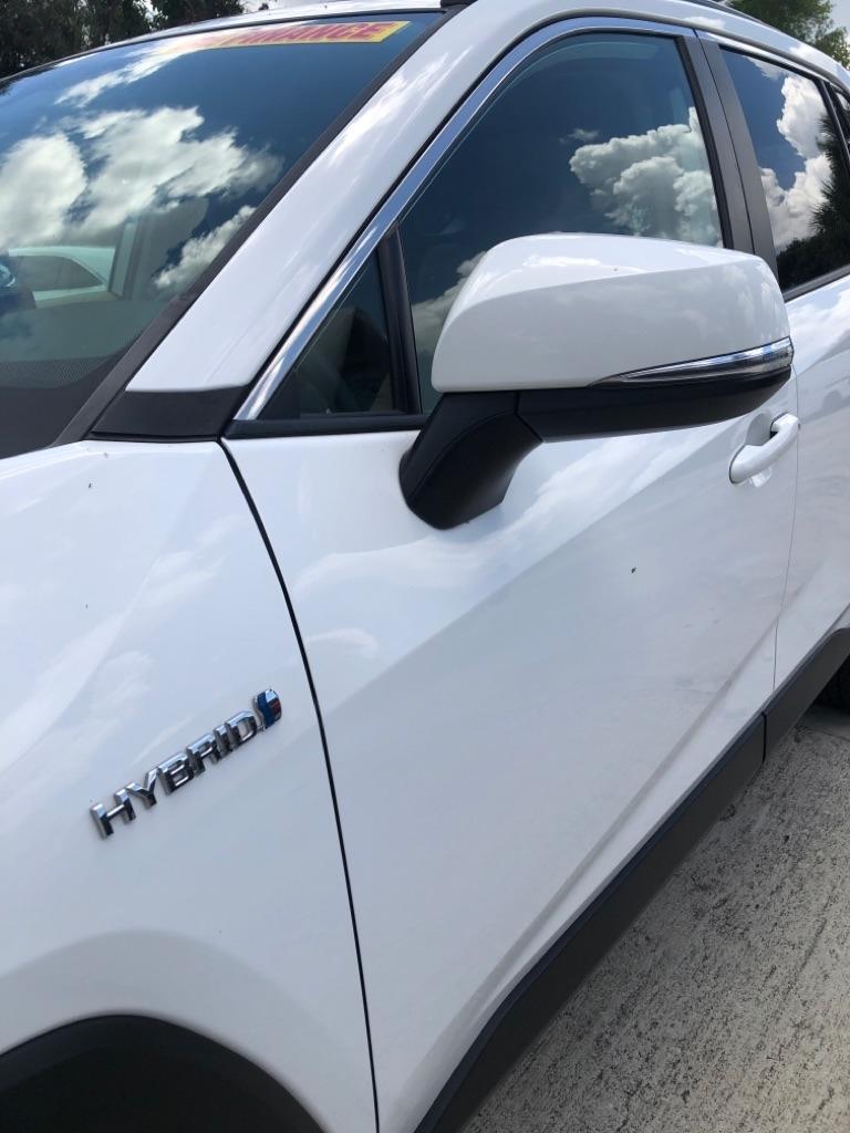 Toyota RAV4 Hybrid XLE AWD (Natl) 2021