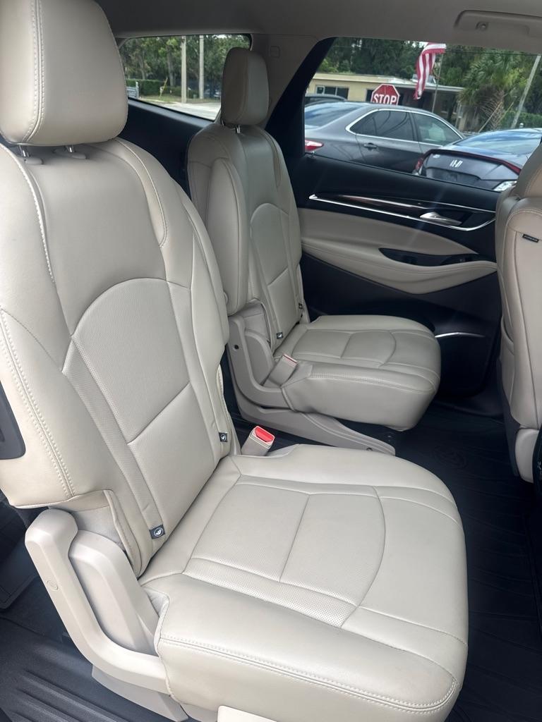 Buick Enclave FWD 4dr Premium 2018