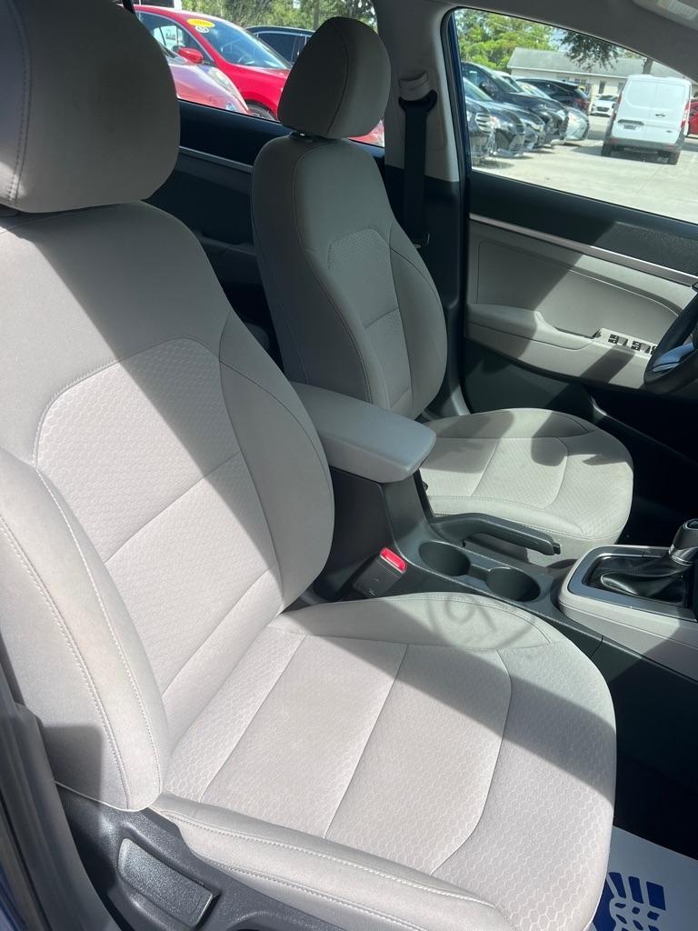 Hyundai Elantra SE Auto 2019