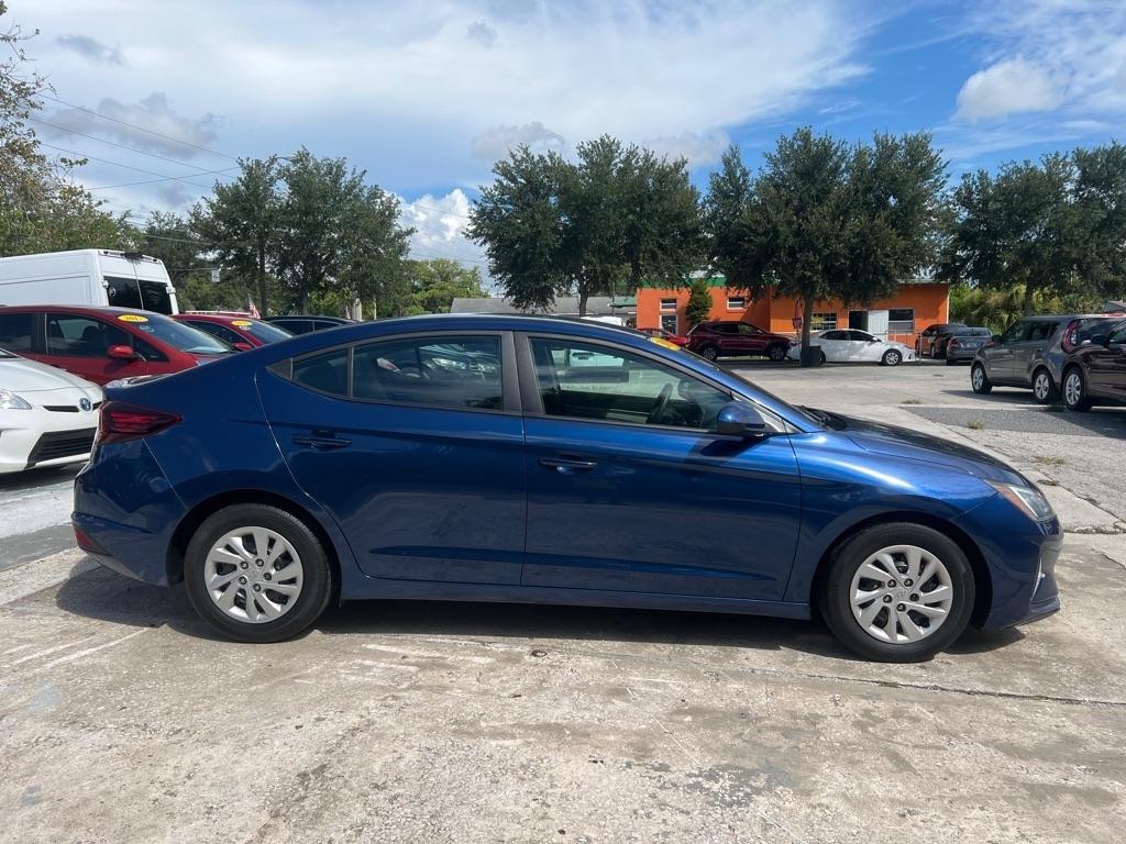 Hyundai Elantra SE Auto 2019