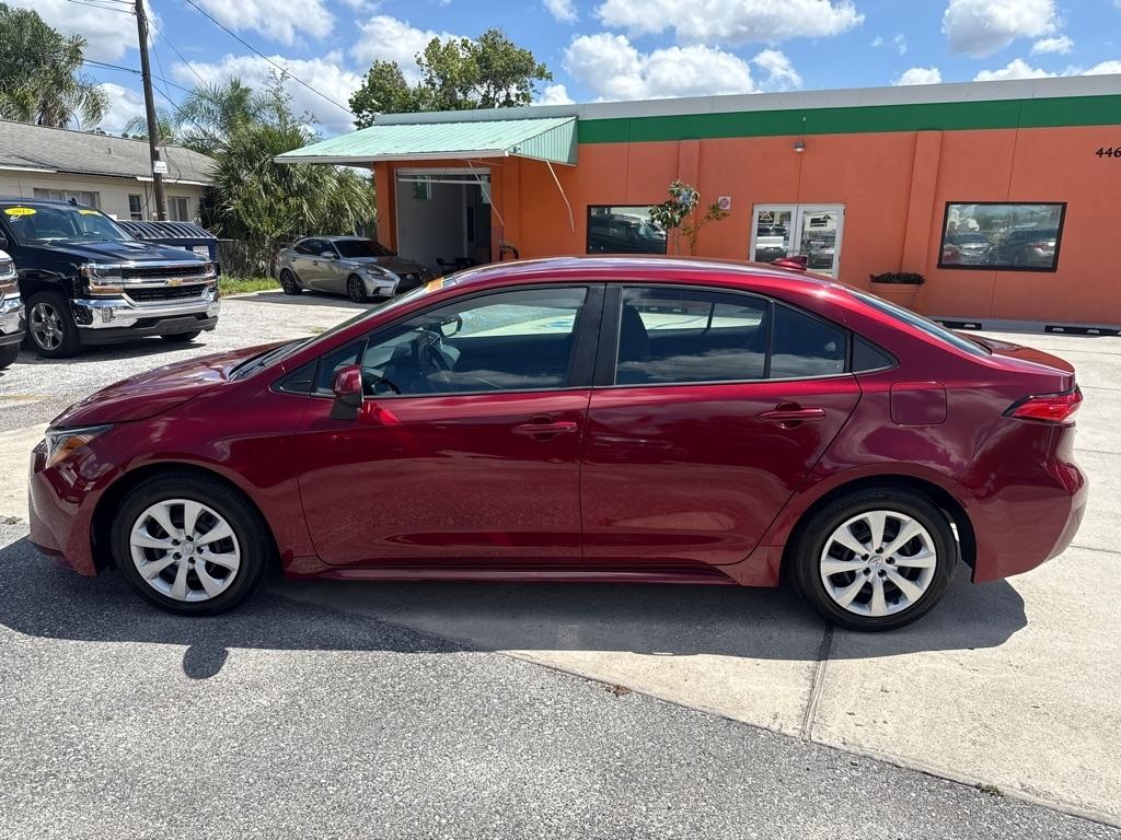 Toyota Corolla LE CVT (Natl) 2022