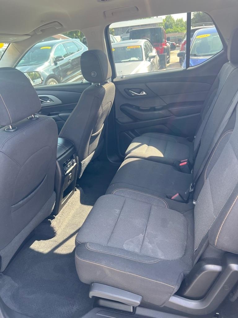 Chevrolet Traverse FWD 4dr LS w/1LS 2019