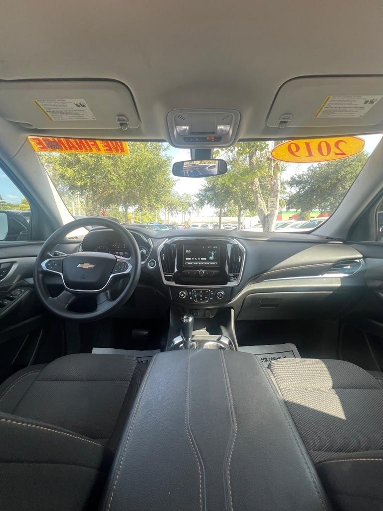Chevrolet Traverse FWD 4dr LS w/1LS 2019