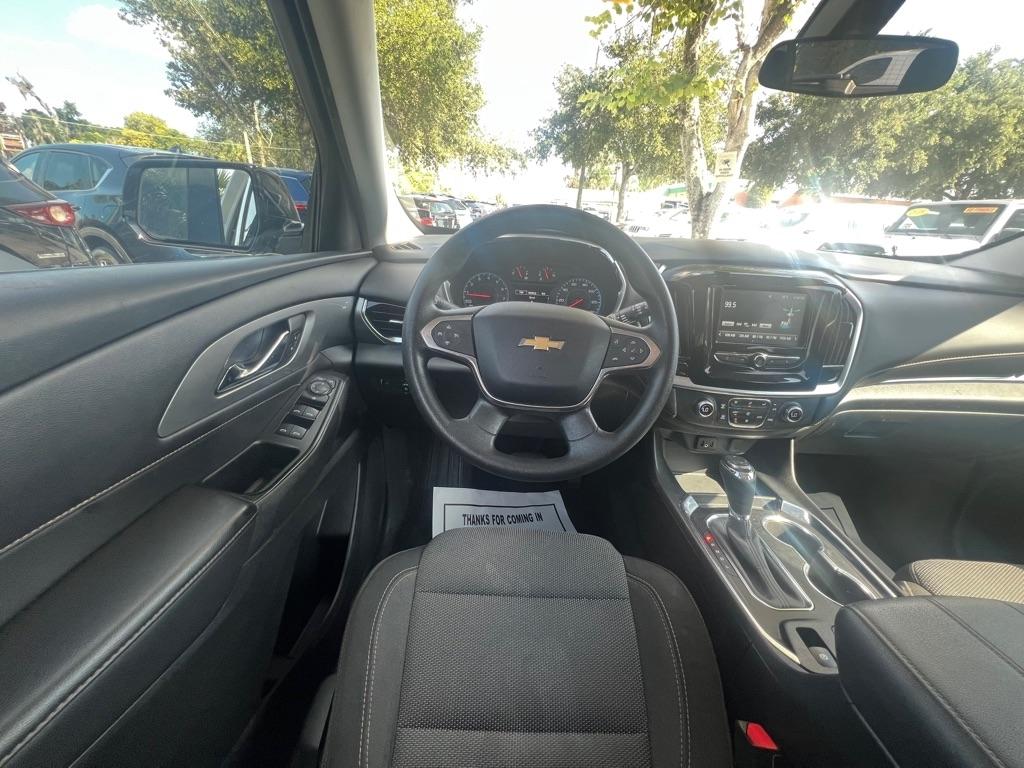 Chevrolet Traverse FWD 4dr LS w/1LS 2019