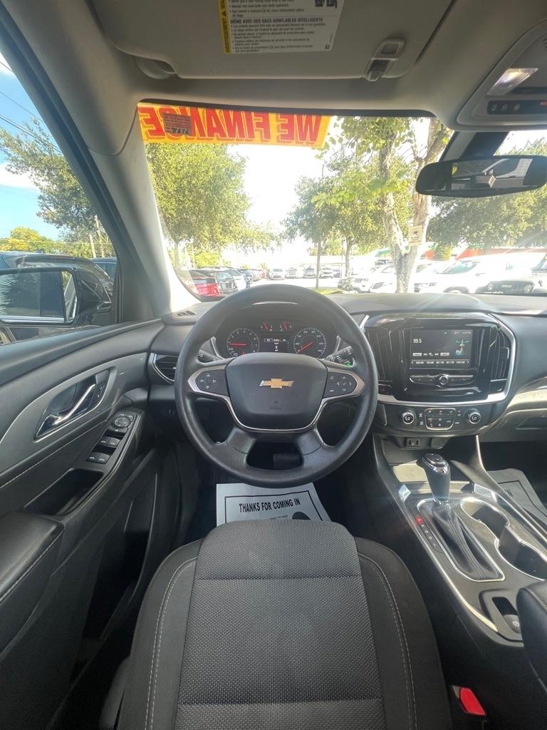 Chevrolet Traverse FWD 4dr LS w/1LS 2019
