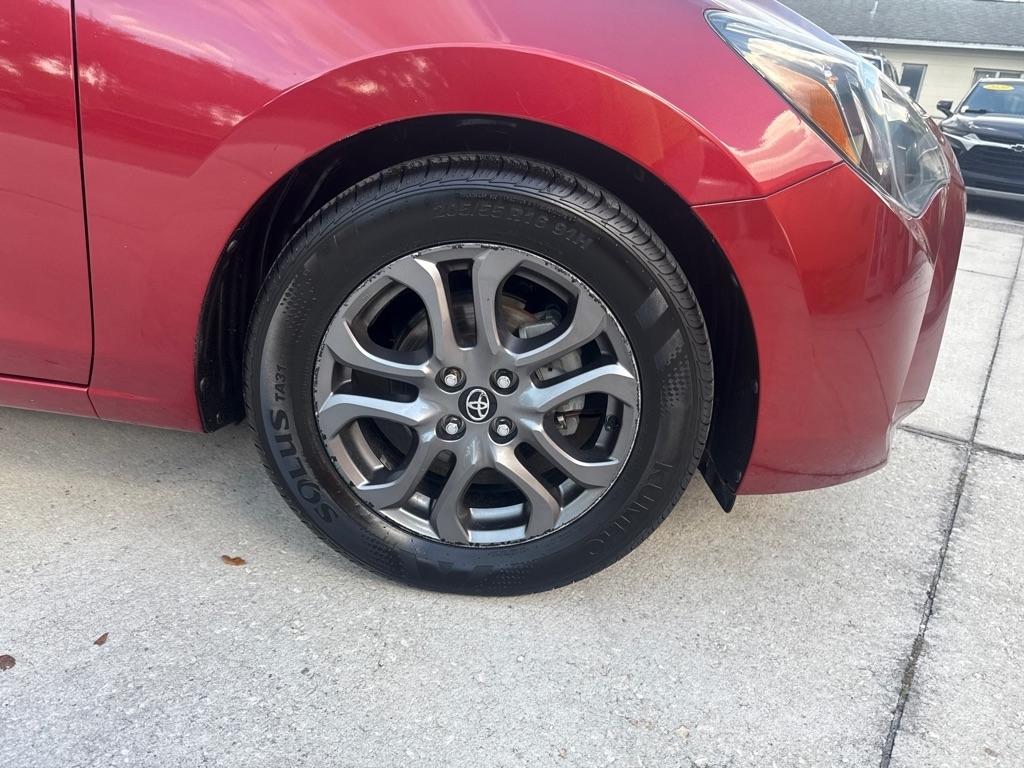 Toyota Yaris Sedan XLE Auto (Natl) 2019