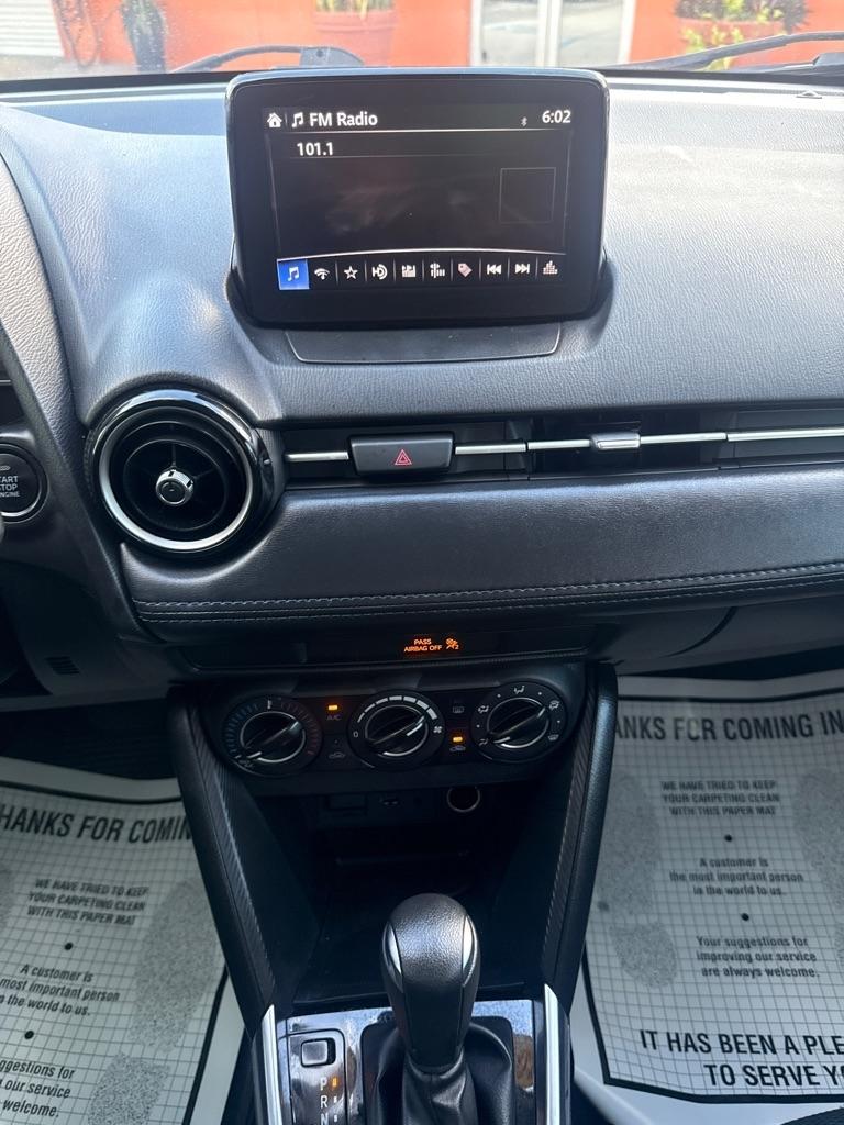 Toyota Yaris Sedan XLE Auto (Natl) 2019
