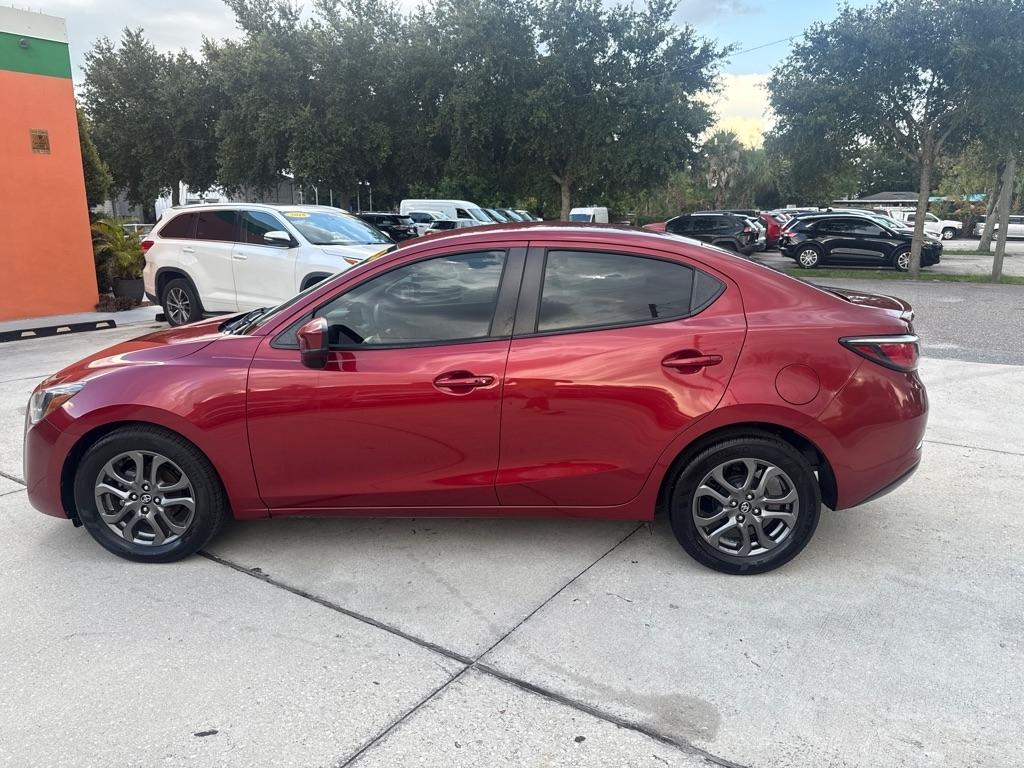 Toyota Yaris Sedan XLE Auto (Natl) 2019