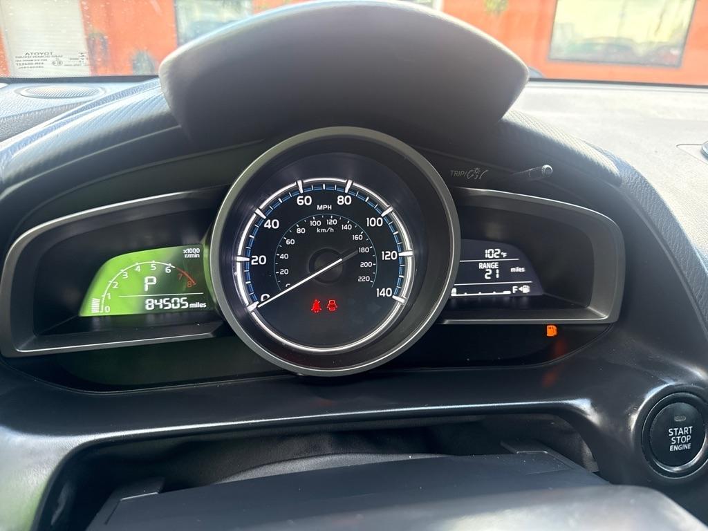 Toyota Yaris Sedan XLE Auto (Natl) 2019
