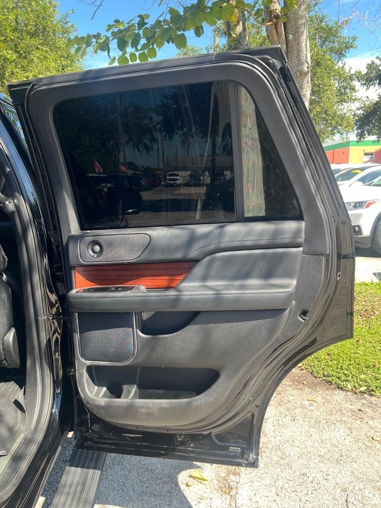 Lincoln Navigator 4x2 Select 2018